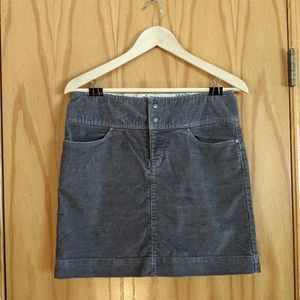 Athleta dark grey corduroy skirt. Sz. 4